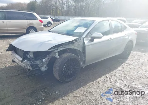 2025 Toyota Camry Le z USA, uszkodzony, nr VIN 4T1DAACKXSU119070